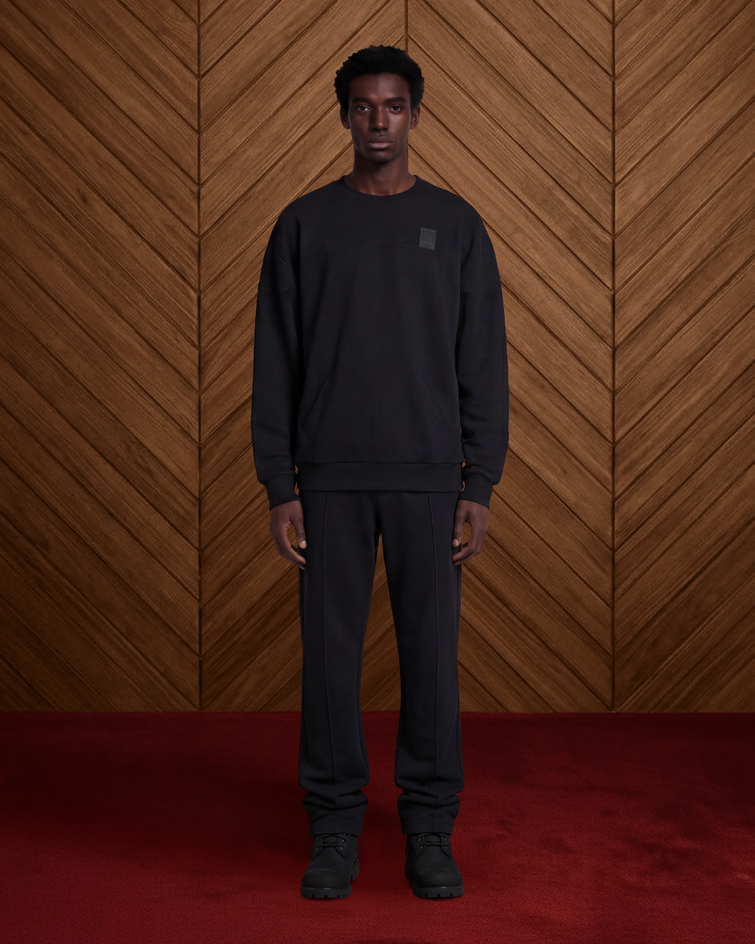 ALTITUDE CREWNECK SWEATER LOGO PATCH IN BLACK Sale price250.00 €