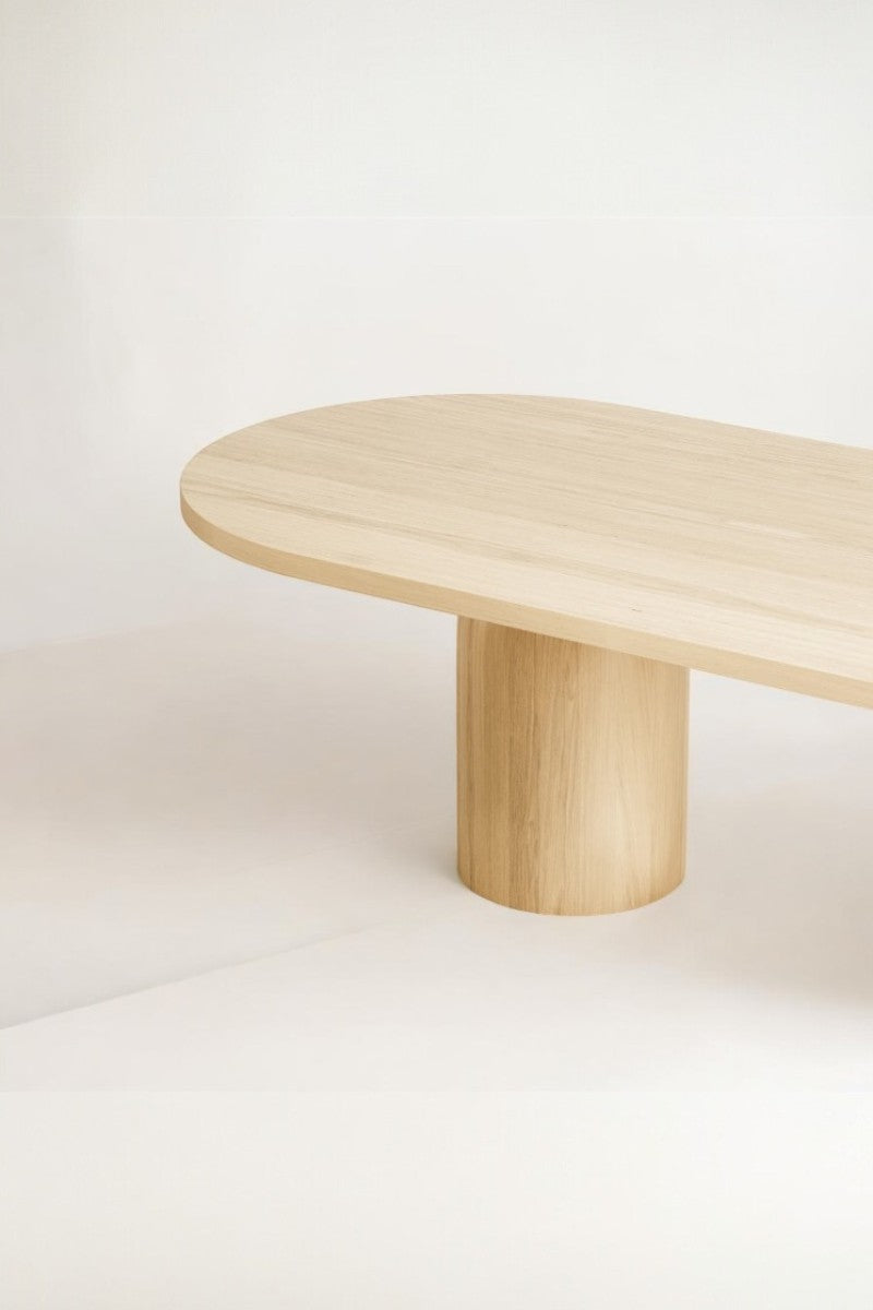 NOVA TABLE IN WOOD