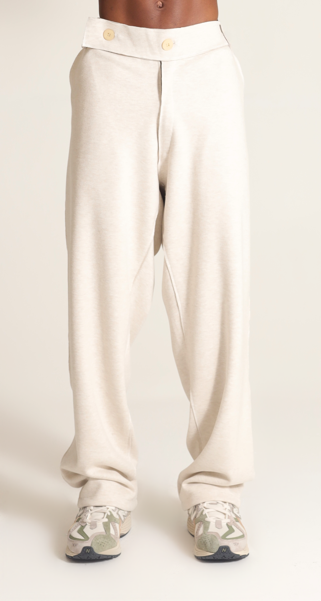 BUTTONED WAIST SWEATPANTS