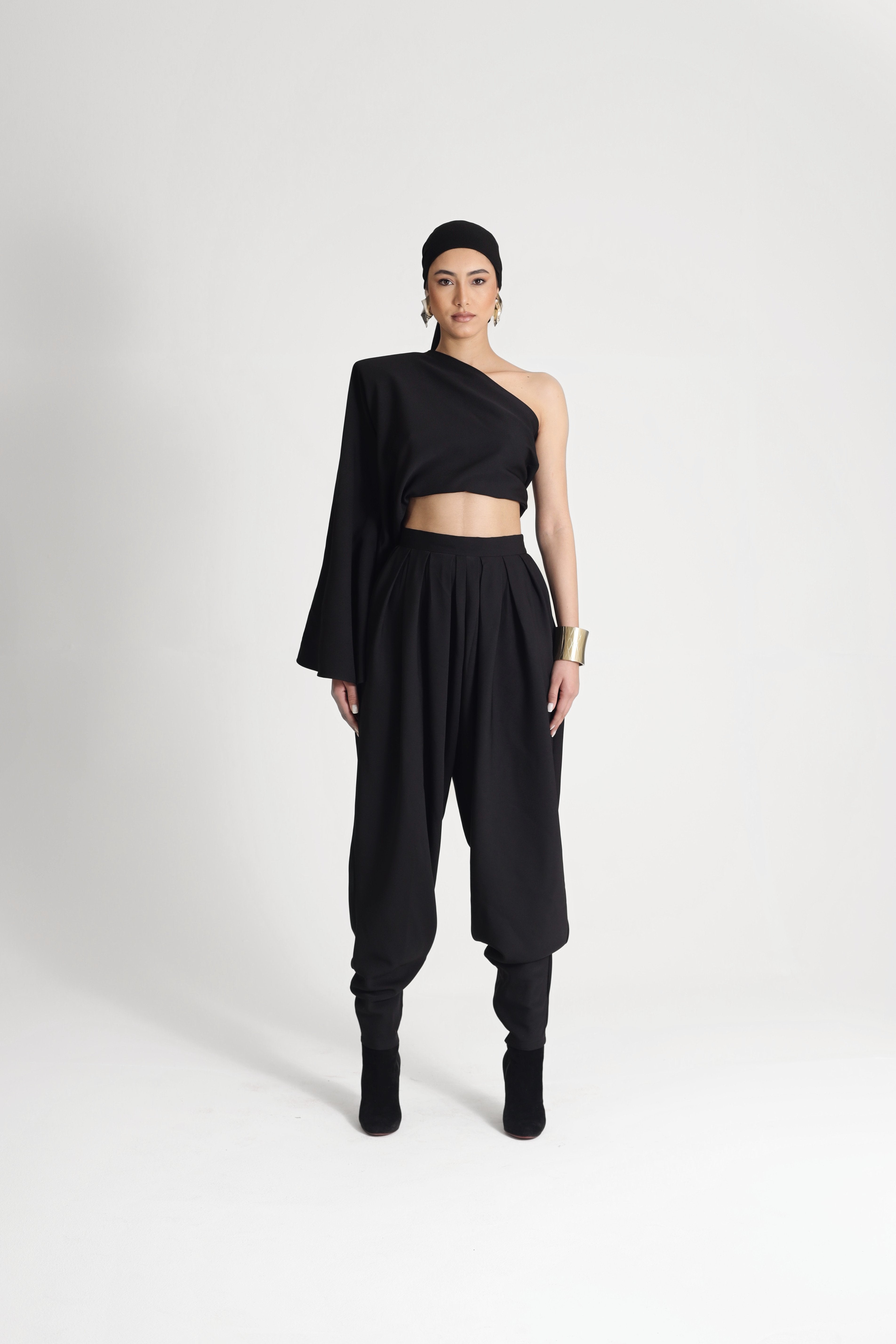 HIGH WAISTED PLEATED PANT