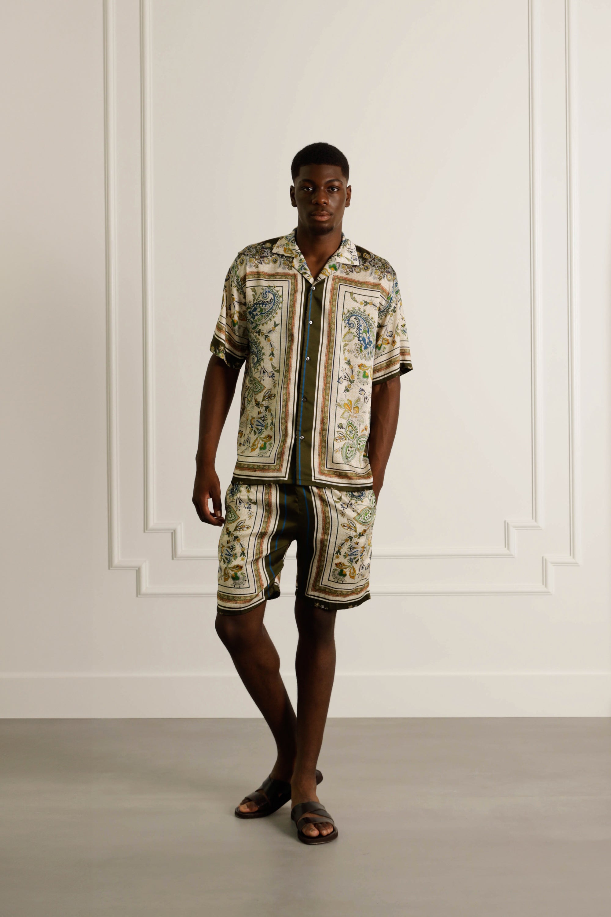 Short à motif bandana