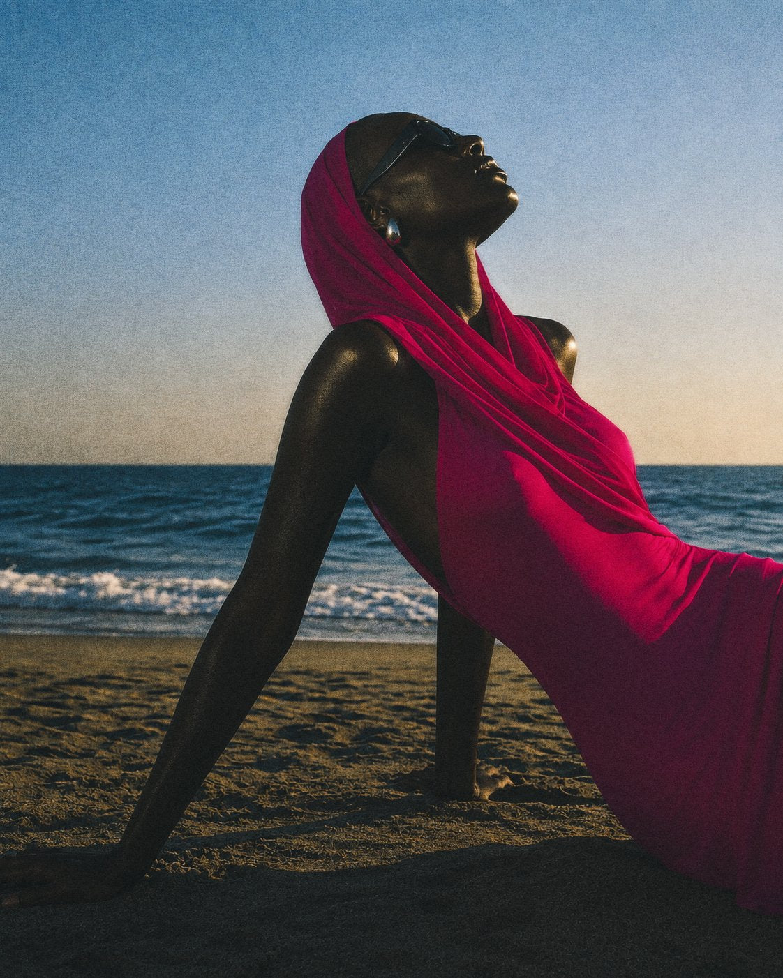 SLEEK DRESS IN FUSHIA
