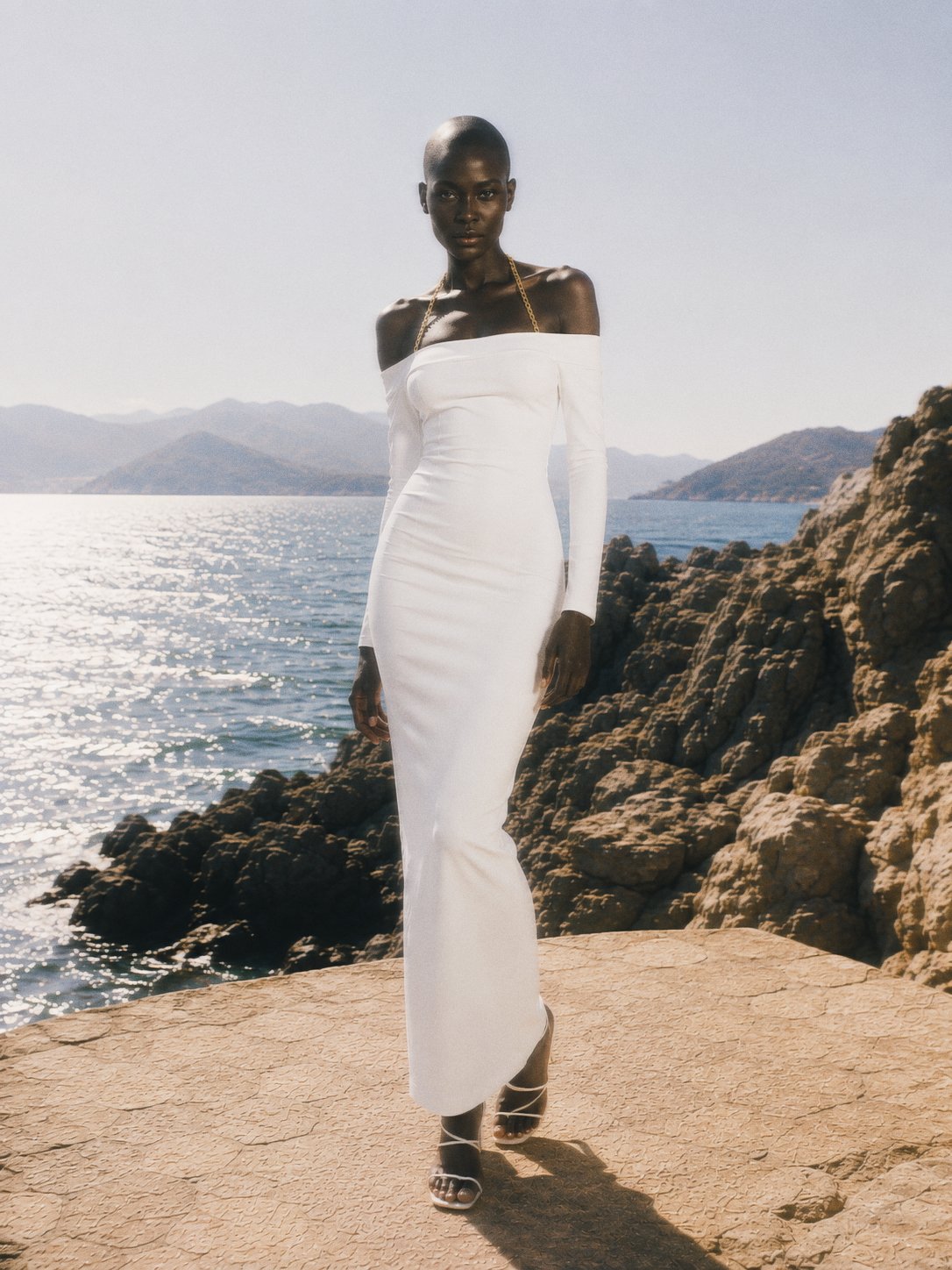 THE HALO DRESS IN WHITE