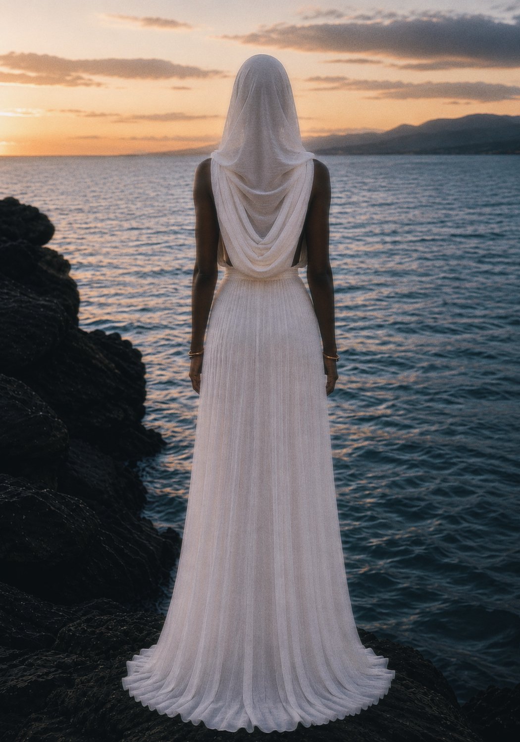 THE VEIL DRESS