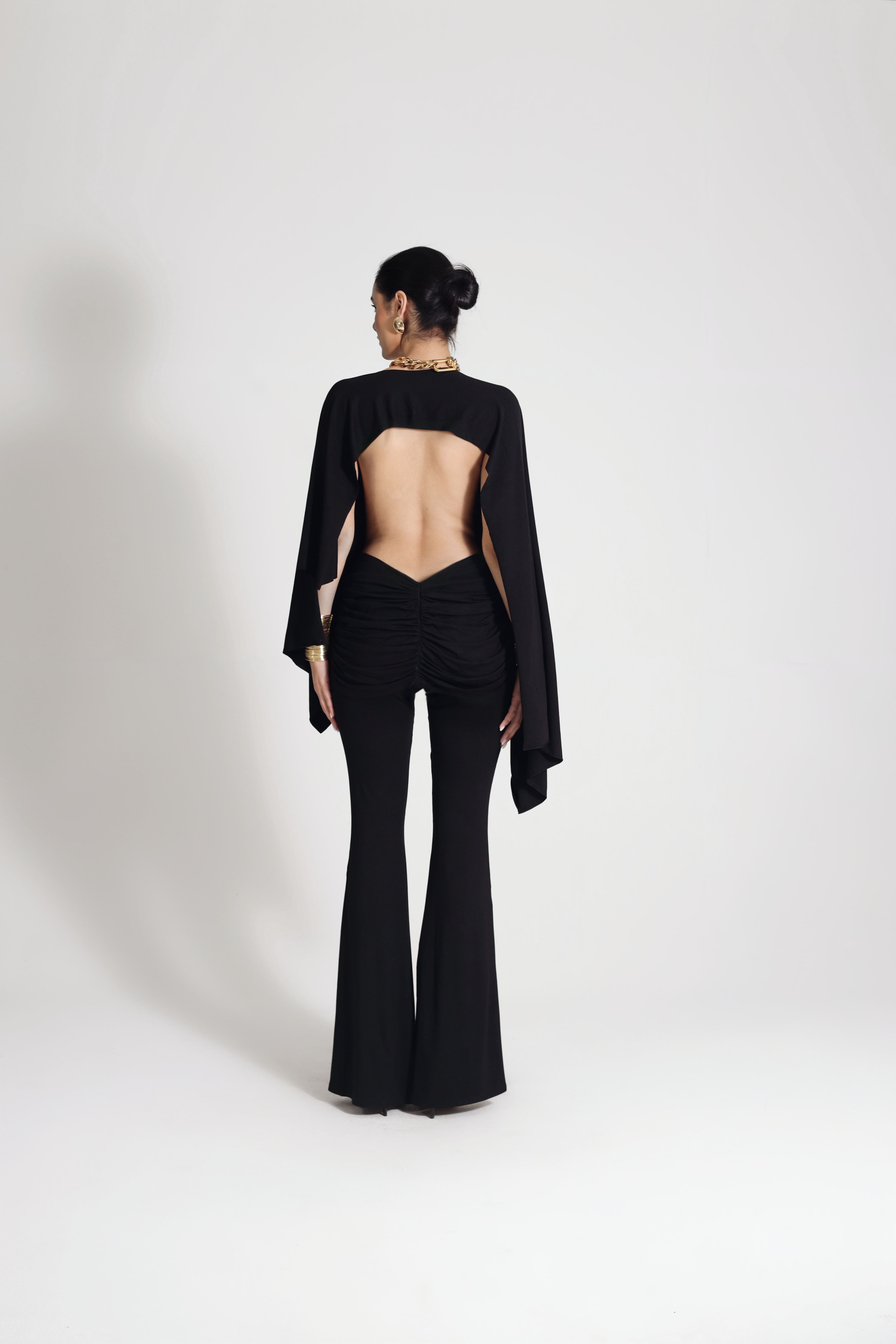 NUIT BACKLESS TOP IN BLACK